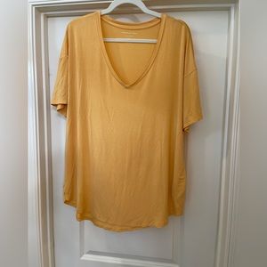 American Eagle soft and sexy tee